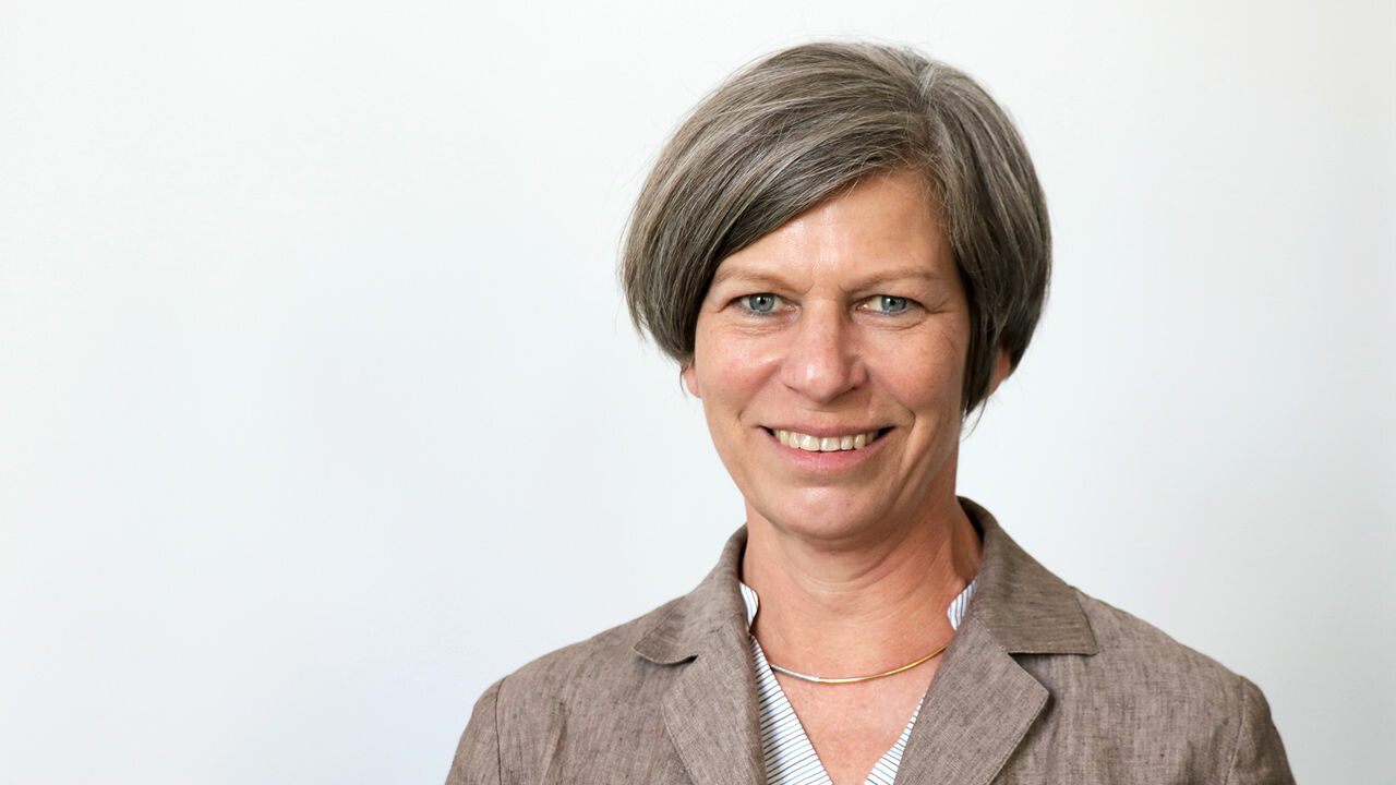 Fakuma Internationale Fachmesse für Kunststoffverarbeitung csm Sandra Fuellsack Geschaeftsfuehrerin motan holding GmbH Vorsitzende Fakuma Ausstellerbeirat 84461feb1f uai
