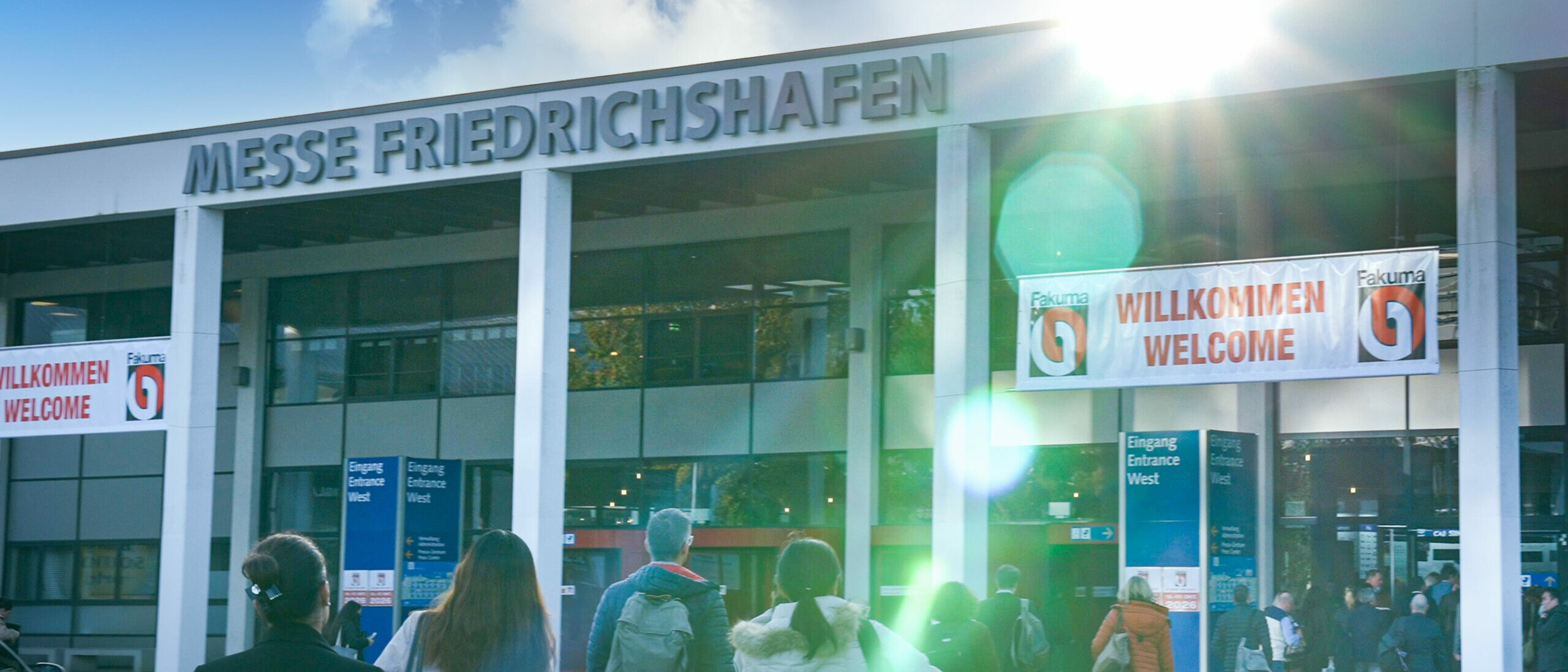 Fakuma Internationale Fachmesse für Kunststoffverarbeitung Fakuma 2024 01 scaled uai Fakuma Internationale Fachmesse für Kunststoffverarbeitung Fakuma 2024 01 scaled uai